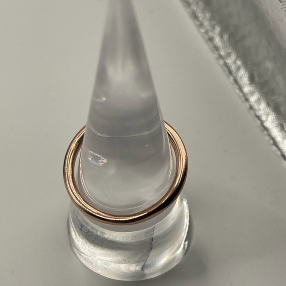 COPY T & C Knot Ring - Picture 4 of 9